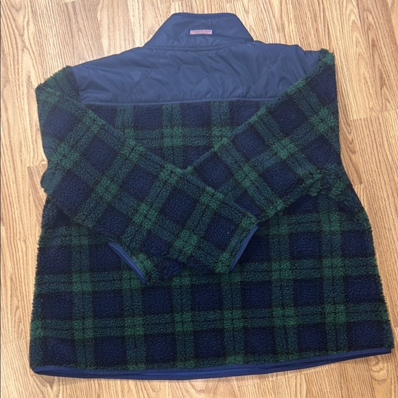 EUC Vineyard Vines Blue and Green Checkered Pullover - Picture 3 of 5